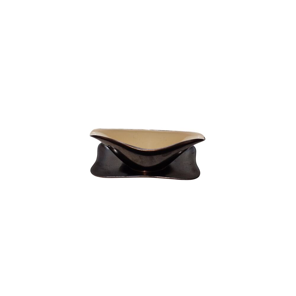 red wing gravy boat
